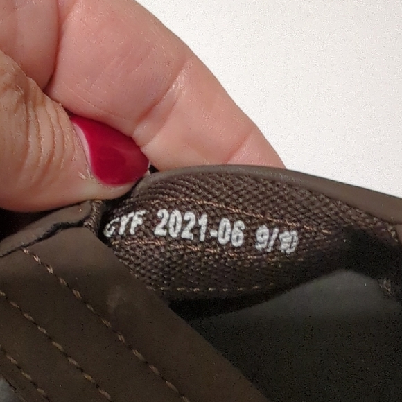 Rainbow Brown Flip Flops with Braided Straps - Picture 5 of 5